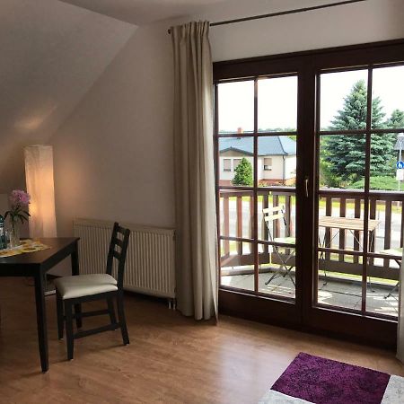 Lokal Genial Pension&Restaurant Beelitz Bagian luar foto